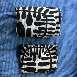 IKEA MAJSMOTT Duvet cover and pillowcases (2) Queen